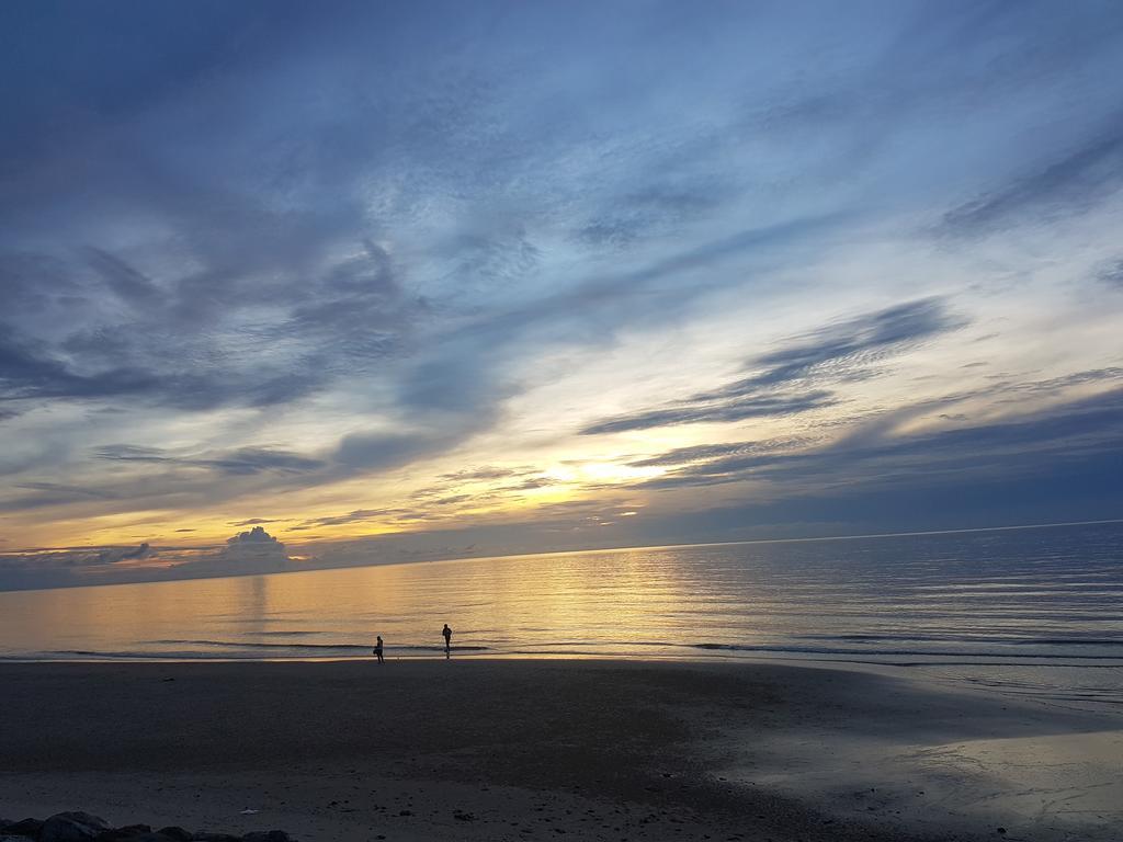 Chaam Guesthouse Cha-Am Ngoại thất bức ảnh