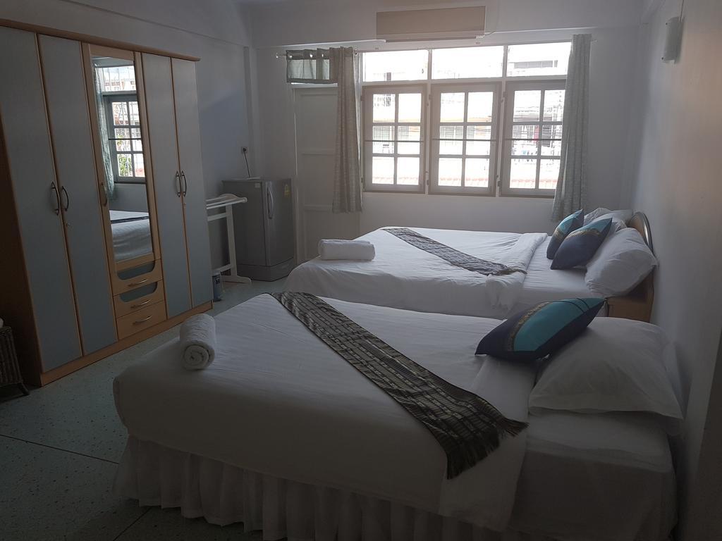 Chaam Guesthouse Cha-Am Ngoại thất bức ảnh
