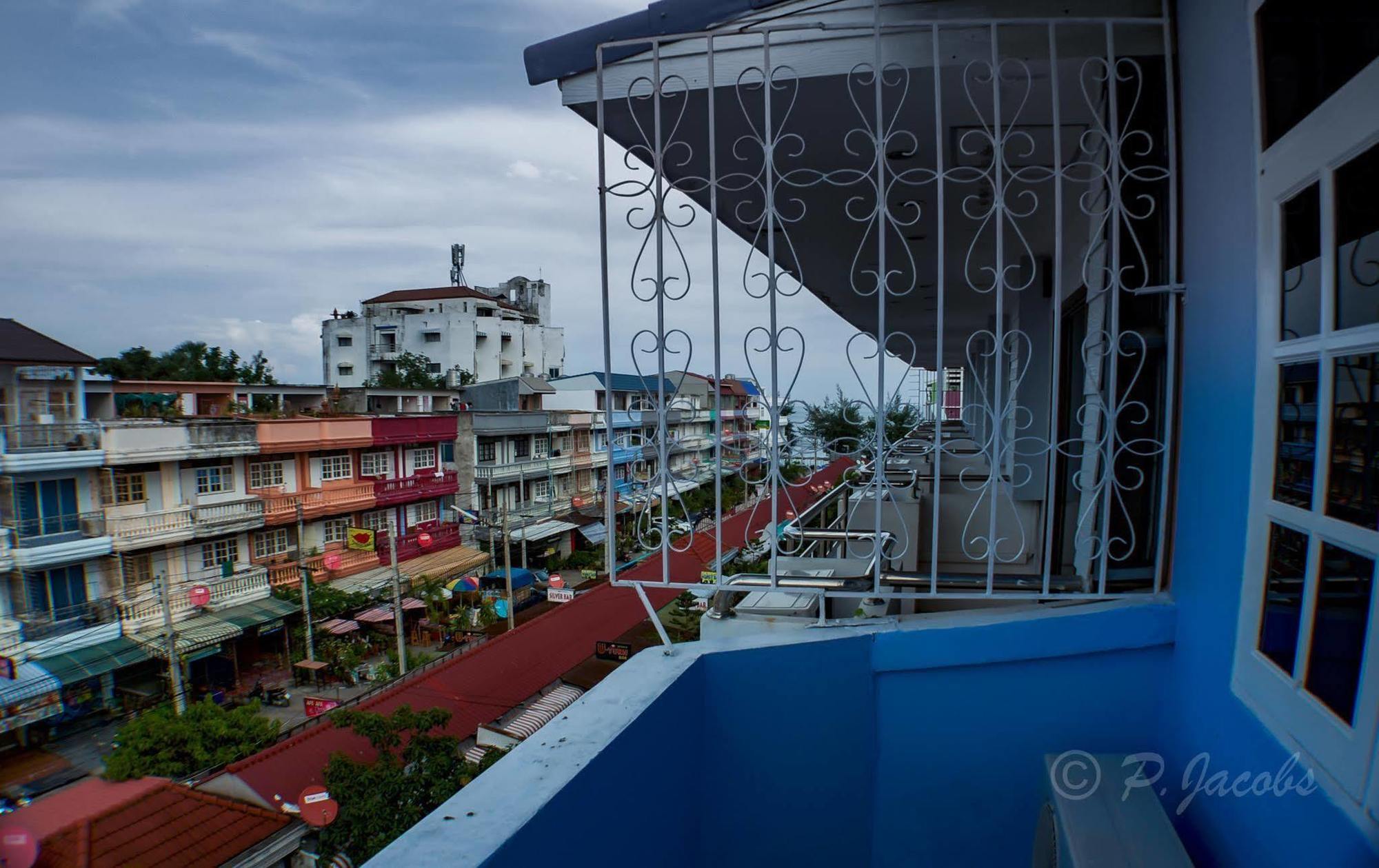 Chaam Guesthouse Cha-Am Ngoại thất bức ảnh