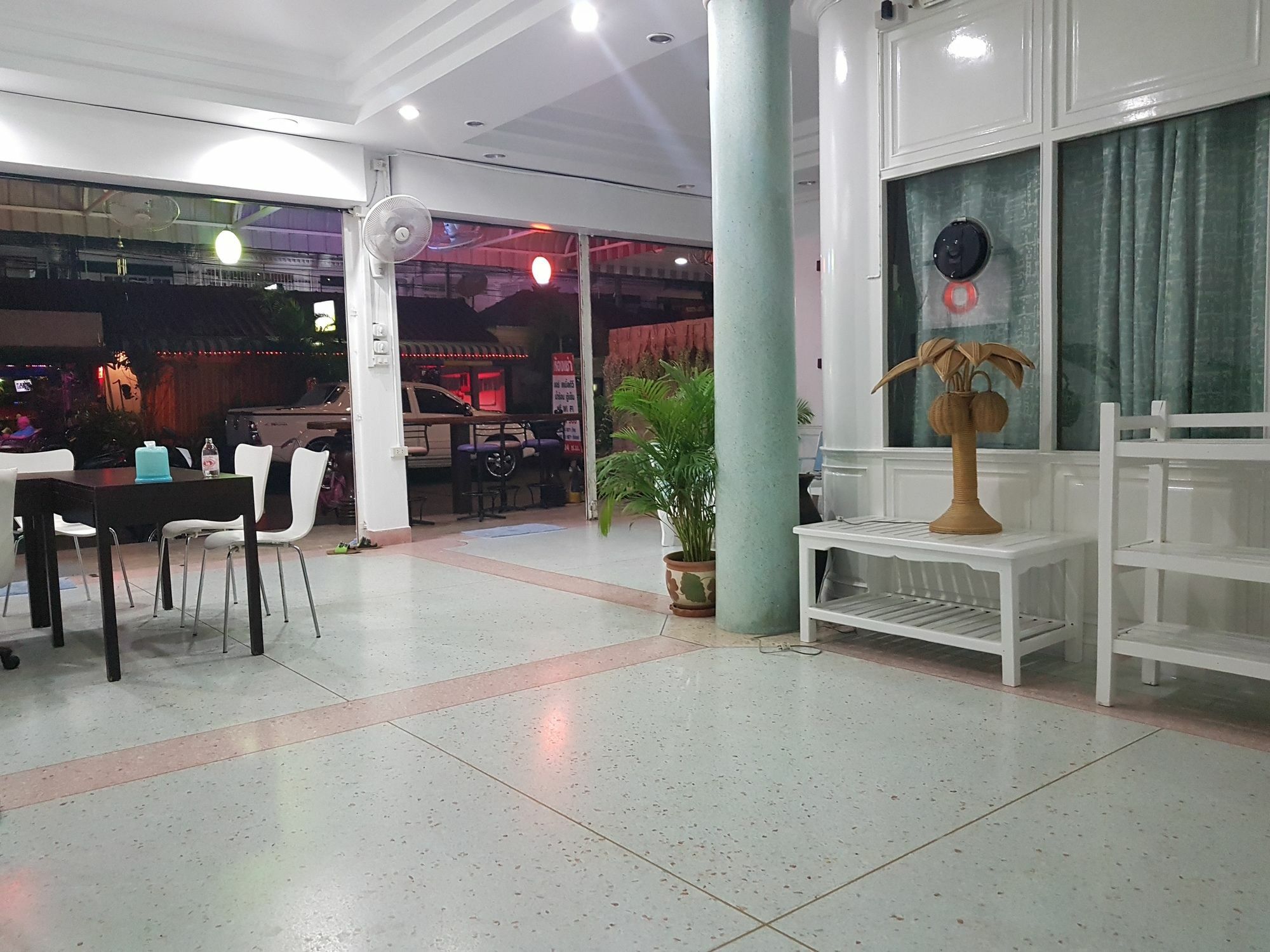 Chaam Guesthouse Cha-Am Ngoại thất bức ảnh