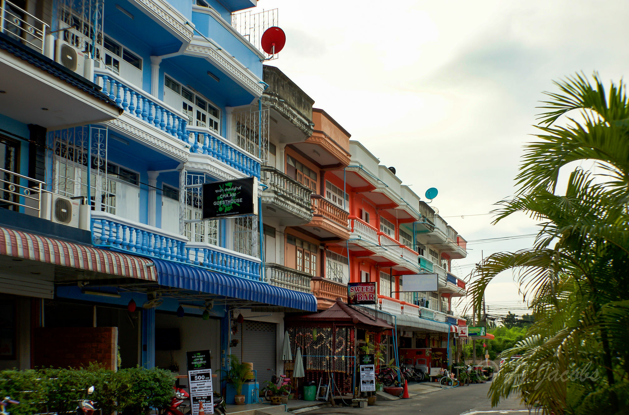 Chaam Guesthouse Cha-Am Ngoại thất bức ảnh